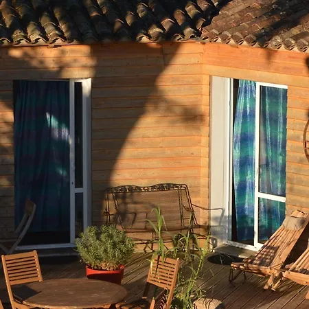 Les Chenes Bleus Bed & Breakfast Sainte-Marie-de-Re