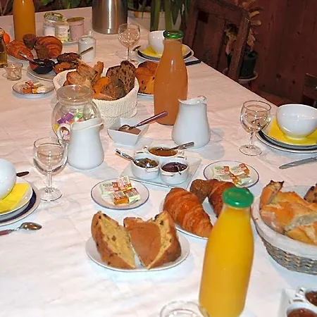 Bed & Breakfast Les Chenes Bleus 3*